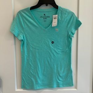 Abercrombie kids v neck T